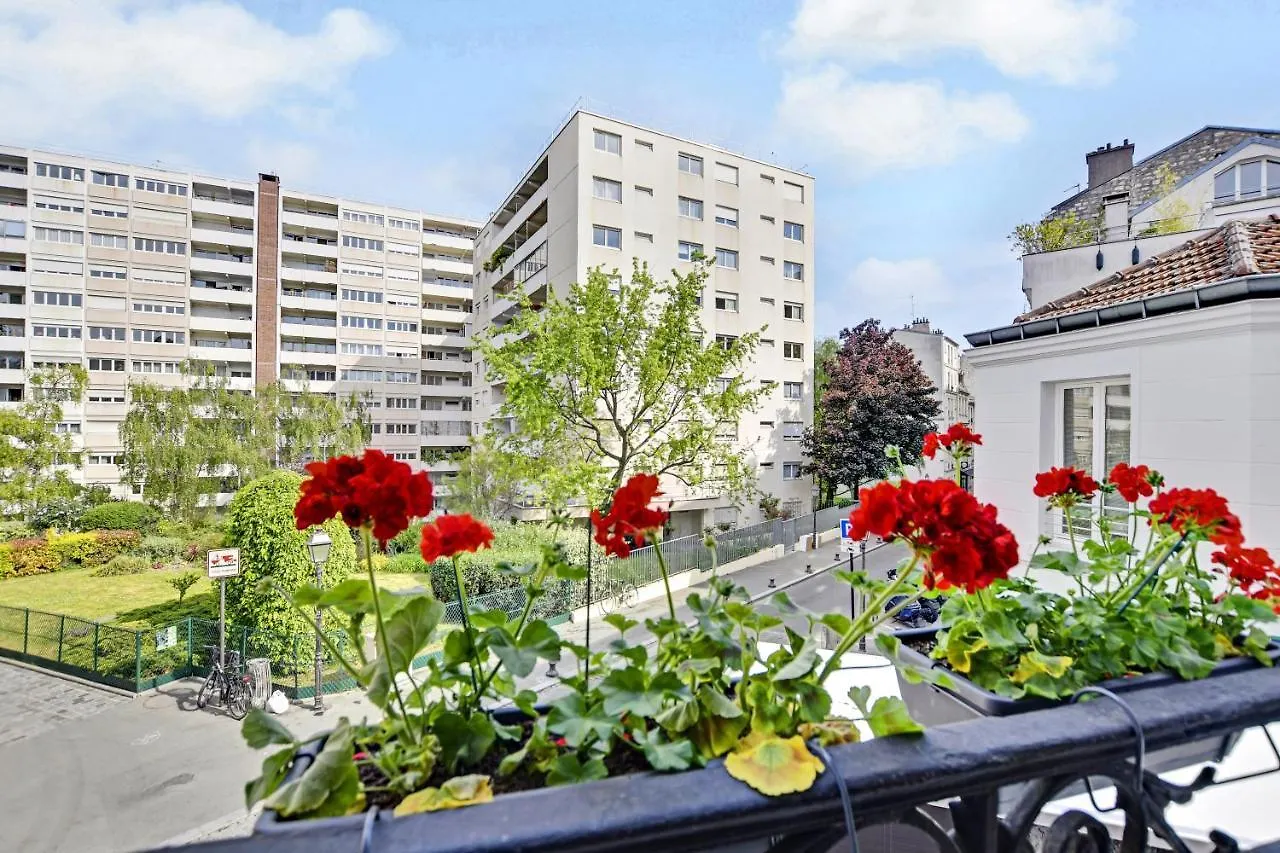 Cmg Jonas-Parc Montsouris-Tour Montparnasse- Apartment Paris France
