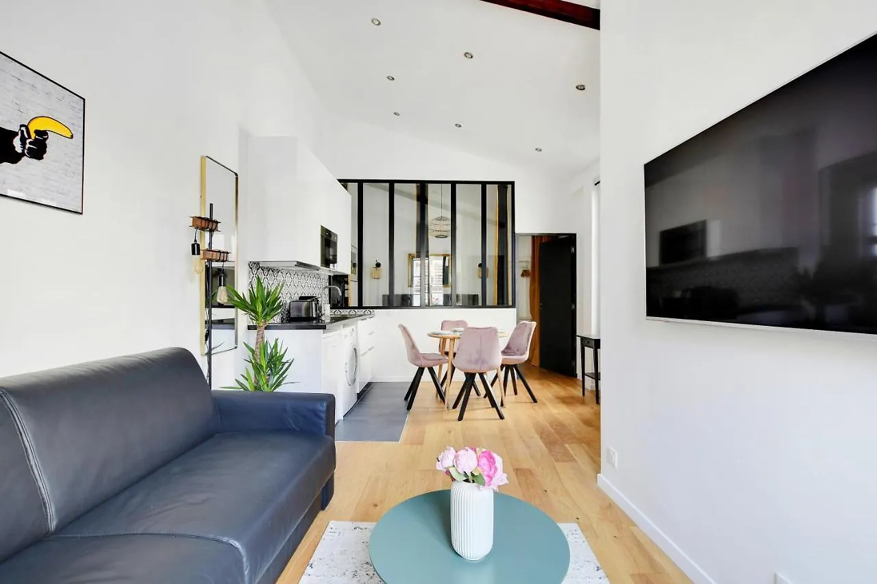 Cmg Jonas-Parc Montsouris-Tour Montparnasse- Apartment Paris
