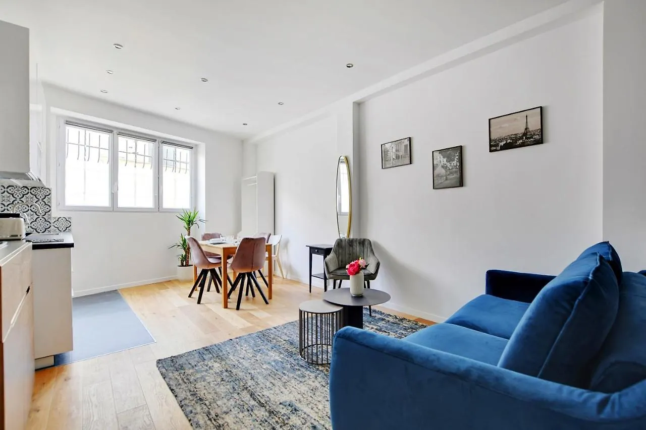 Cmg Jonas-Parc Montsouris-Tour Montparnasse- Apartment Paris France