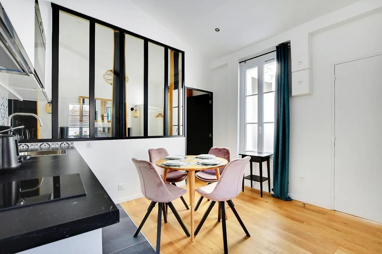 Cmg Jonas-Parc Montsouris-Tour Montparnasse- Apartment Paris