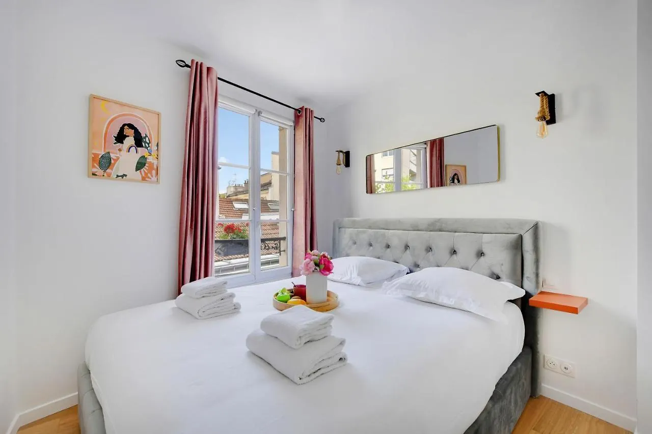 Cmg Jonas-Parc Montsouris-Tour Montparnasse- Apartment Paris 0*,